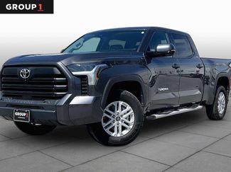 Used 2023 Toyota Tundra SR5 w/ SR5 Premium Package AWD/4WD video 1