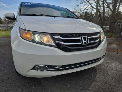 Used 2014 Honda Odyssey Touring image 38