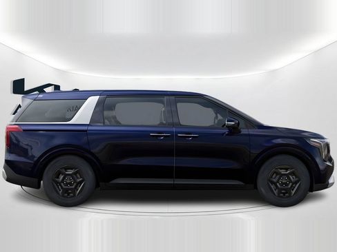 New 2026 Kia Carnival LX FWD image 8