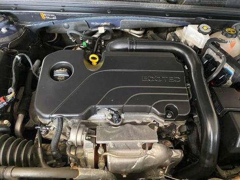 Used 2025 Chevrolet Malibu LT FWD image 20