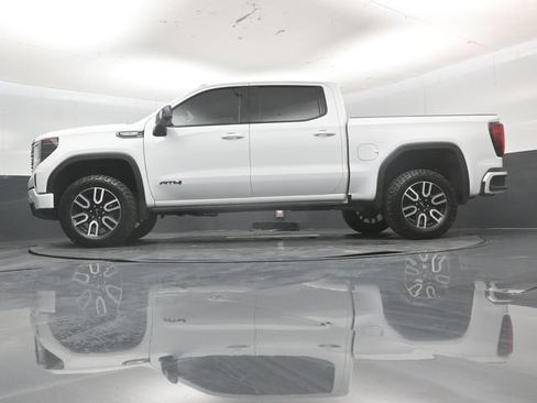 Used 2025 GMC Sierra 1500 AT4 w/ AT4 Premium Package AWD/4WD image 56