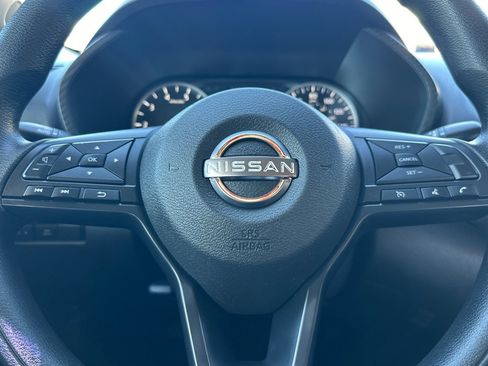 Used 2025 Nissan Sentra S image 22