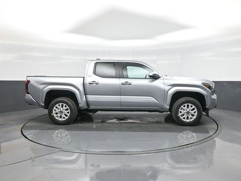 New 2026 Toyota Tacoma SR5 image 8