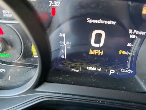 Certified 2025 Jeep Wrangler Sahara 4xe image 13