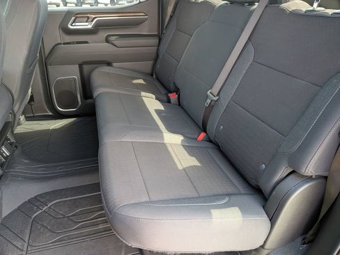 Used 2024 Chevrolet Silverado 1500 LT AWD/4WD image 24