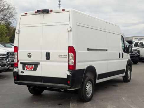 New 2026 RAM ProMaster 2500 w/ Convenience Group image 7