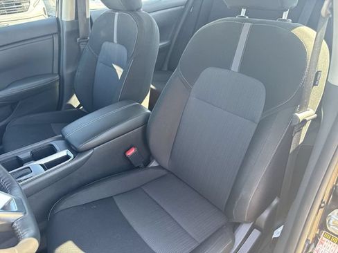 Used 2025 Nissan Sentra SV w/ All-Weather Package FWD image 18