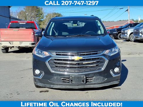 Used 2020 Chevrolet Traverse LT w/ Driver Confidence II Package image 3