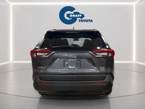 Used 2025 Toyota RAV4 XLE AWD/4WD image 8