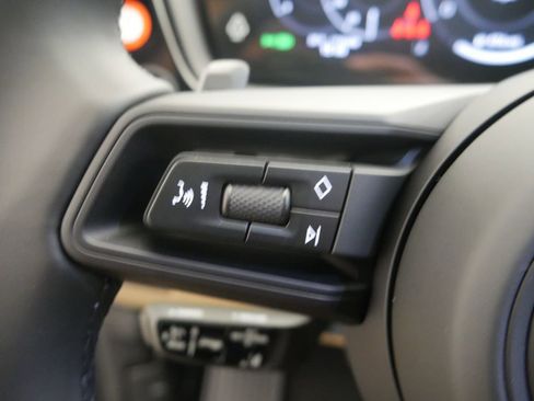 New 2026 Porsche Cayenne Coupe AWD/4WD image 43
