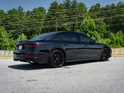 Used 2024 Audi S8 AWD/4WD image 24