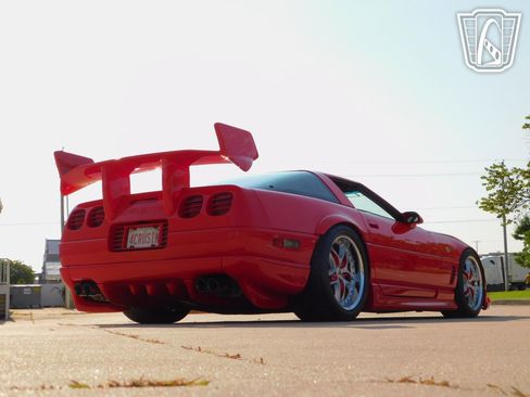 Used 1996 Chevrolet Corvette Coupe image 31