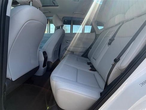 Used 2024 Hyundai Kona Limited image 16