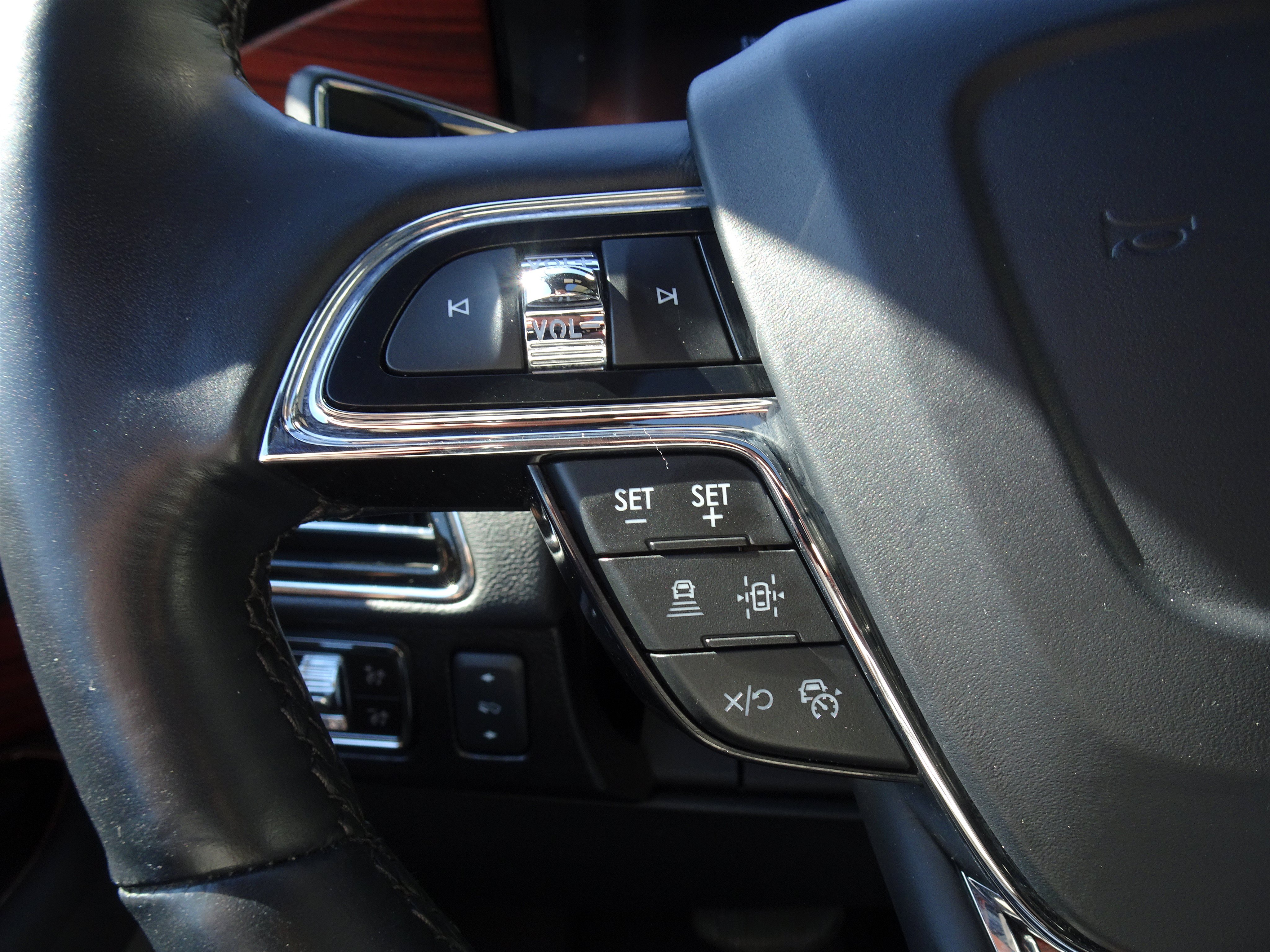 Used 2024 Lincoln Navigator Reserve AWD/4WD image 24