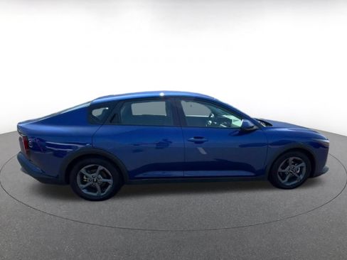Used 2025 Kia K4 FWD image 16