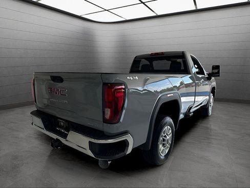 New 2025 GMC Sierra 2500 SLE image 5