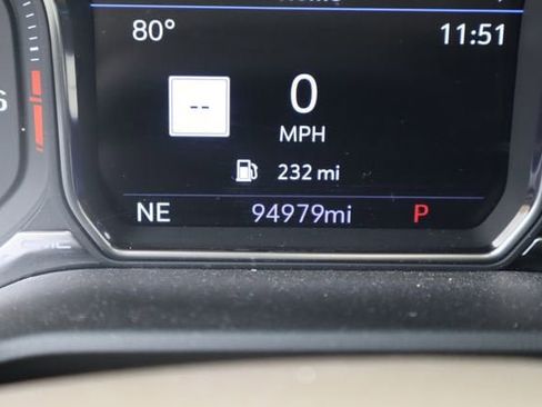 Used 2021 GMC Yukon Denali w/ Denali Premium Package AWD/4WD image 12