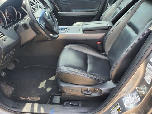Used 2010 MAZDA CX-9 Grand Touring w/ Moonroof & Bose Audio Pkg AWD/4WD image 18