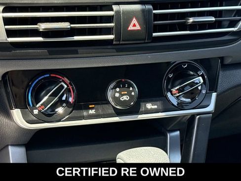 Used 2023 Kia Seltos LX AWD/4WD image 21