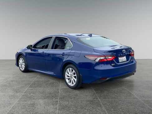 Used 2023 Toyota Camry LE w/ Convenience Package FWD image 3