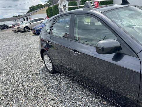 Used 2010 Subaru Impreza 2.5i Premium AWD/4WD image 35