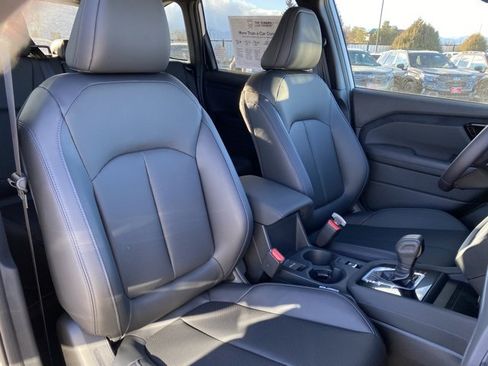 New 2025 Subaru Forester Limited image 9