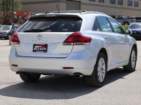 Used 2013 Toyota Venza LE AWD/4WD image 9