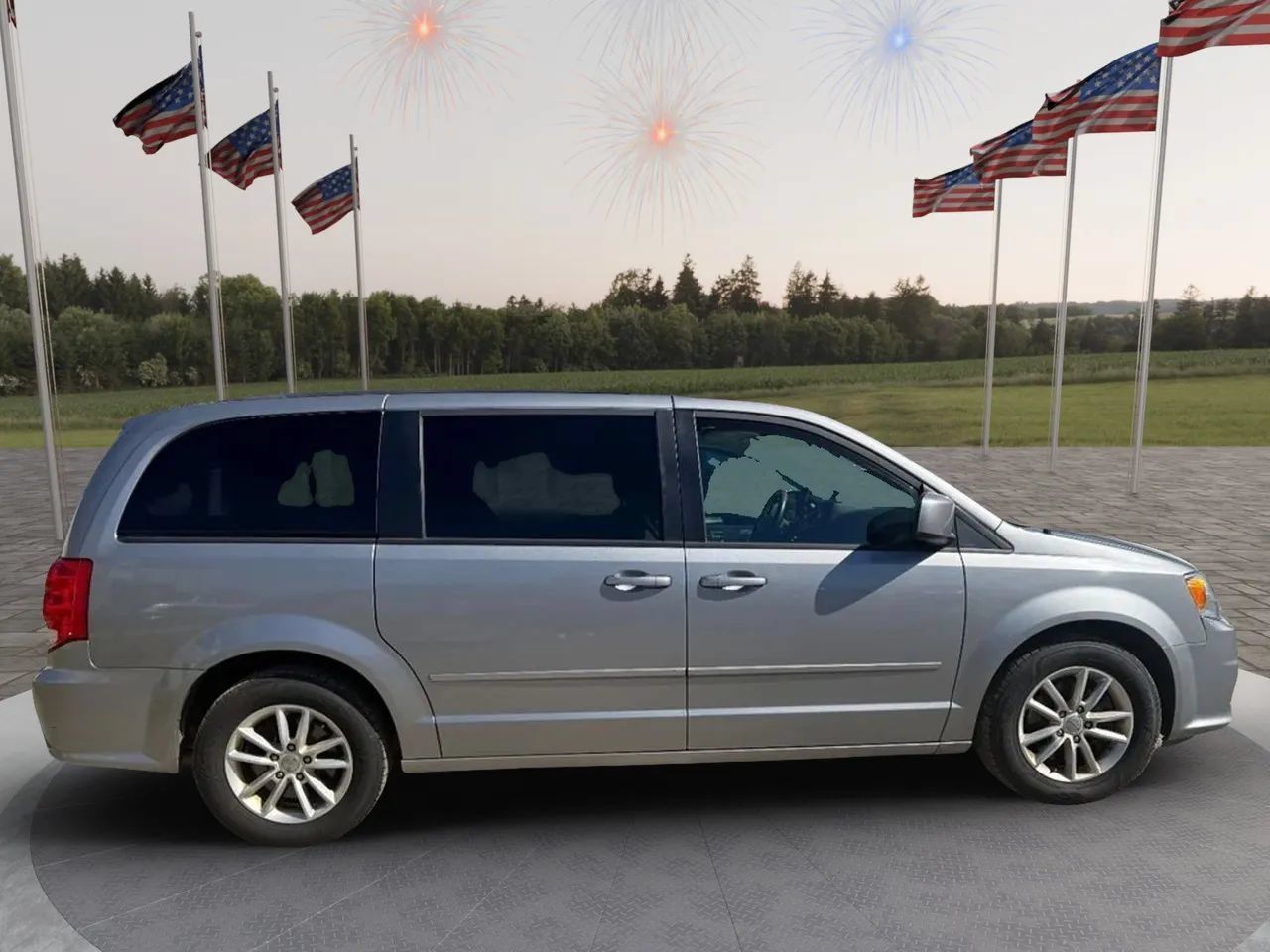 Used 2016 Dodge Grand Caravan SXT w/ UConnect Hands-Free Group FWD image 6