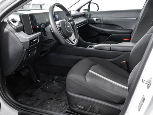 Used 2025 Hyundai Sonata SEL FWD image 7