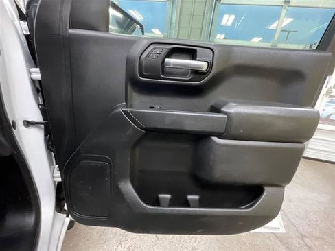 Used 2019 Chevrolet Silverado 1500 Custom Trail Boss w/ Custom Convenience Package image 22