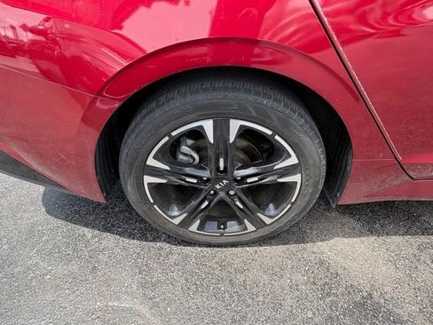 Used 2021 Kia K5 GT-Line w/ GT-Line FWD Premium Package image 5