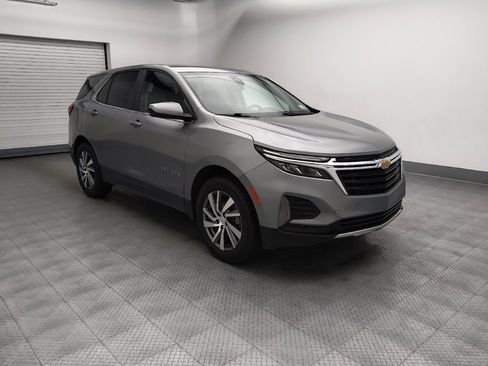 Used 2023 Chevrolet Equinox LT AWD/4WD image 11