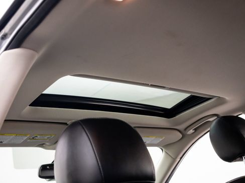 Used 2019 INFINITI QX60 Pure AWD/4WD image 17