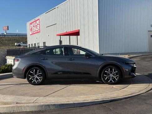 Certified 2024 Toyota Crown image 2