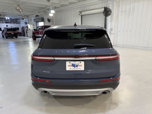 Used 2022 Lincoln Corsair FWD w/ Equipment Group 101A image 4