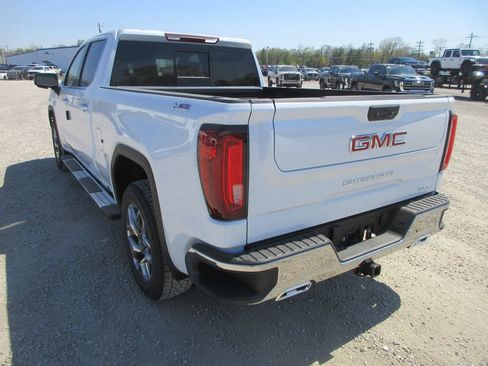 New 2026 GMC Sierra 1500 SLT w/ SLT Premium Plus Package AWD/4WD image 10