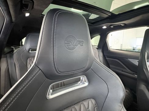 Used 2020 Jaguar F-PACE SVR AWD/4WD image 16