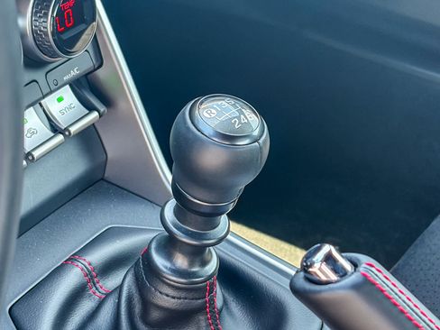 Used 2024 Subaru BRZ Limited RWD image 17
