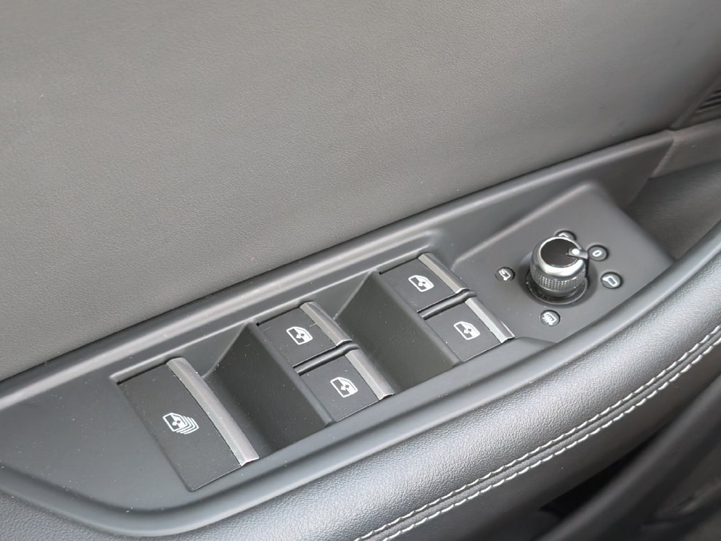 Used 2024 Audi S5 Premium Plus w/ Premium Plus Package AWD/4WD image 11