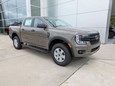New 2025 Ford Ranger XL image 2