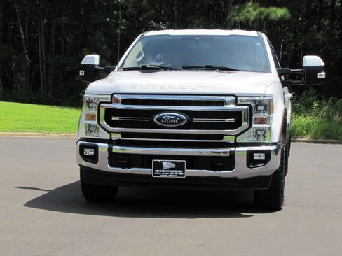 Used 2022 Ford F250 Lariat w/ Lariat Value Package image 10