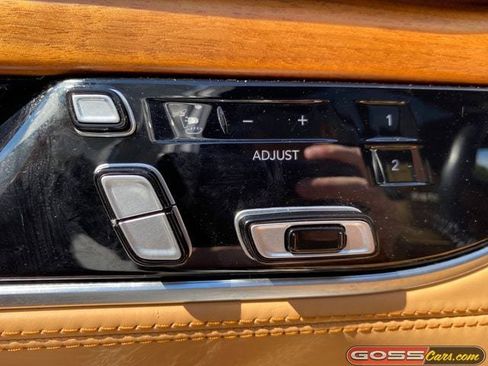 Certified 2022 Jeep Grand Wagoneer Series III w/ Rear Seat Video Group 1 AWD/4WD image 28