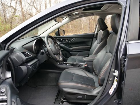 Used 2019 Subaru Crosstrek 2.0i Limited w/ Moonroof Package w/Navigation image 24