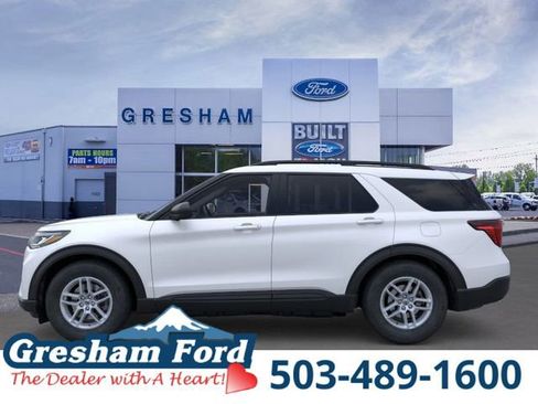 New 2026 Ford Explorer Active image 2