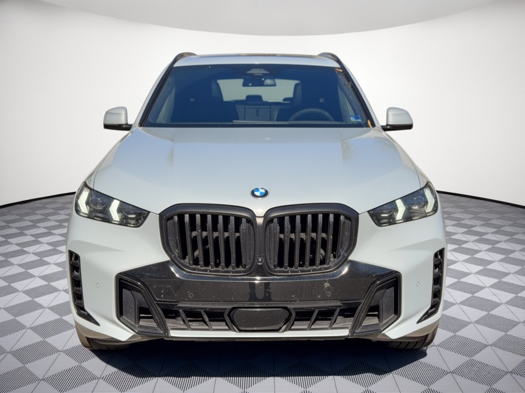 Used 2024 BMW X5 xDrive40i AWD/4WD image 6