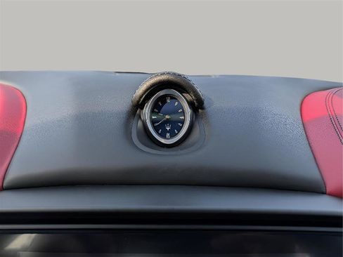 Used 2018 Maserati Ghibli S RWD image 46