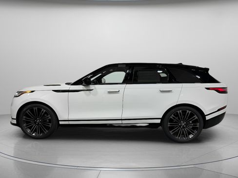 Used 2026 Land Rover Range Rover Velar Dynamic SE image 2