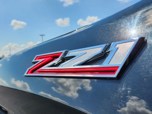 Used 2020 Chevrolet Silverado 1500 LT w/ All-Star Edition AWD/4WD image 11