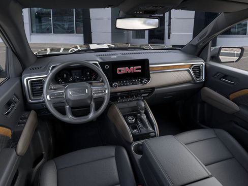 New 2026 GMC Canyon Denali image 15