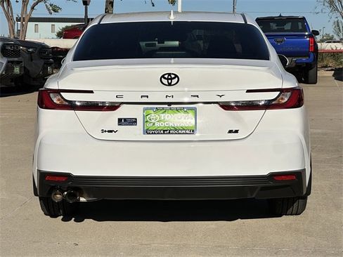 New 2026 Toyota Camry SE w/ Convenience Package image 4